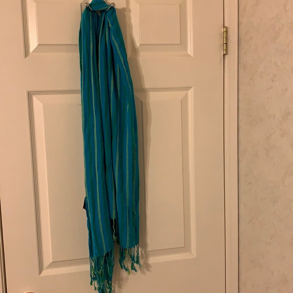 Blue and green scarf with fringes